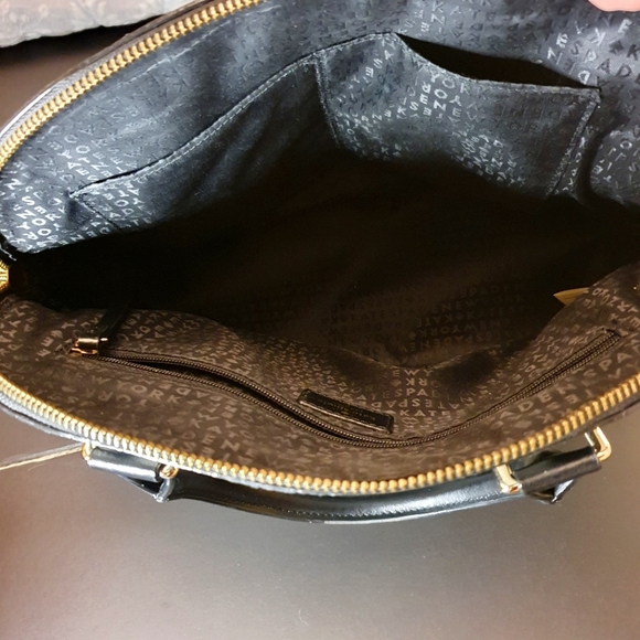 Kate Spade Satchel Black and White Bag - Picture 5 of 5
